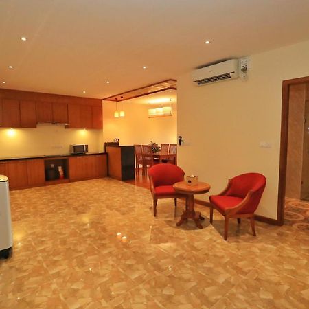 Sunset Palace View Suites Мандалей Екстериор снимка