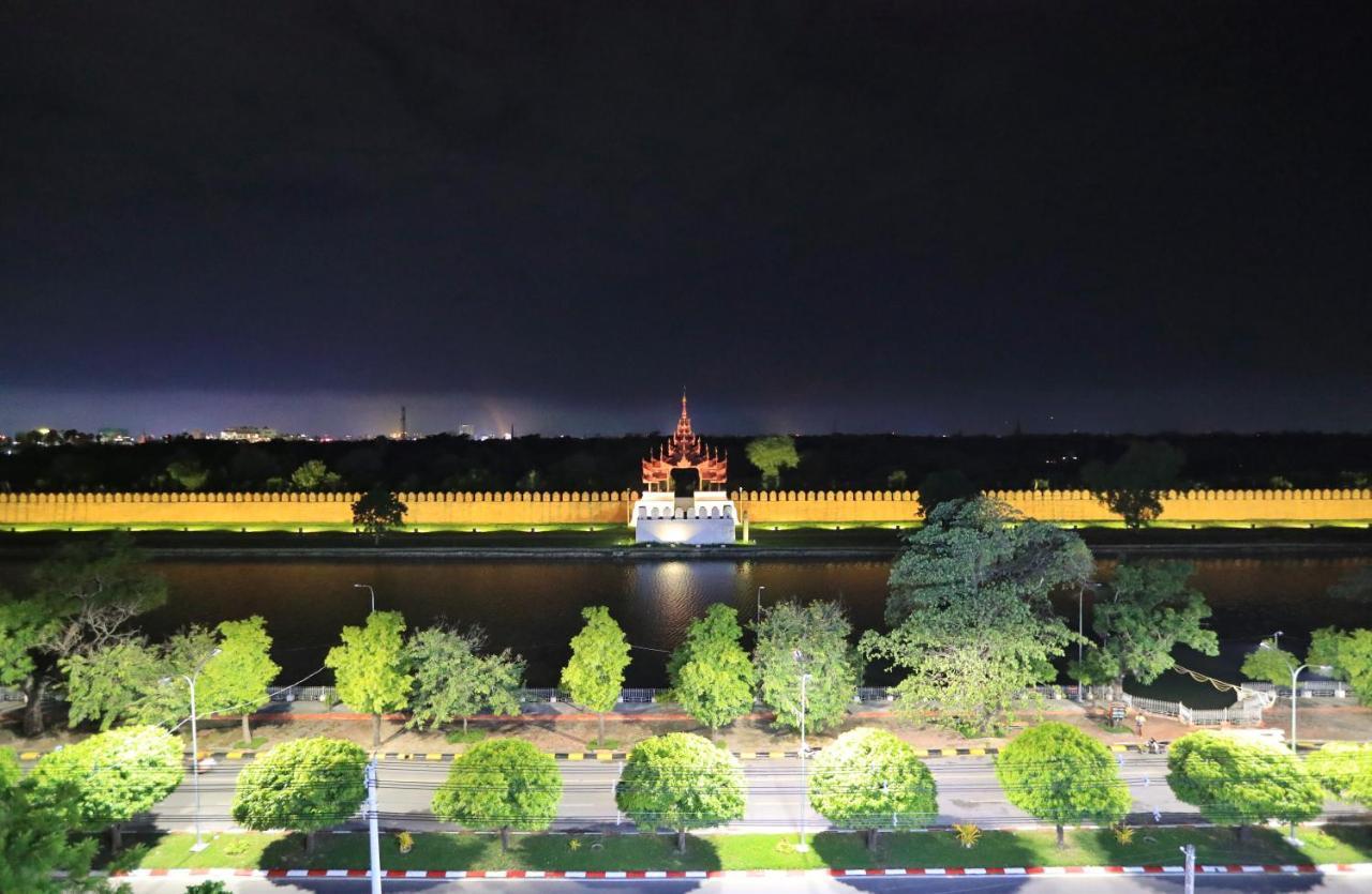 Sunset Palace View Suites Мандалей Екстериор снимка