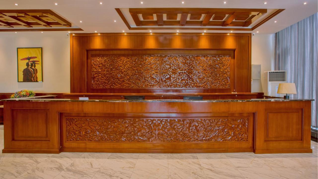 Sunset Palace View Suites Мандалей Екстериор снимка