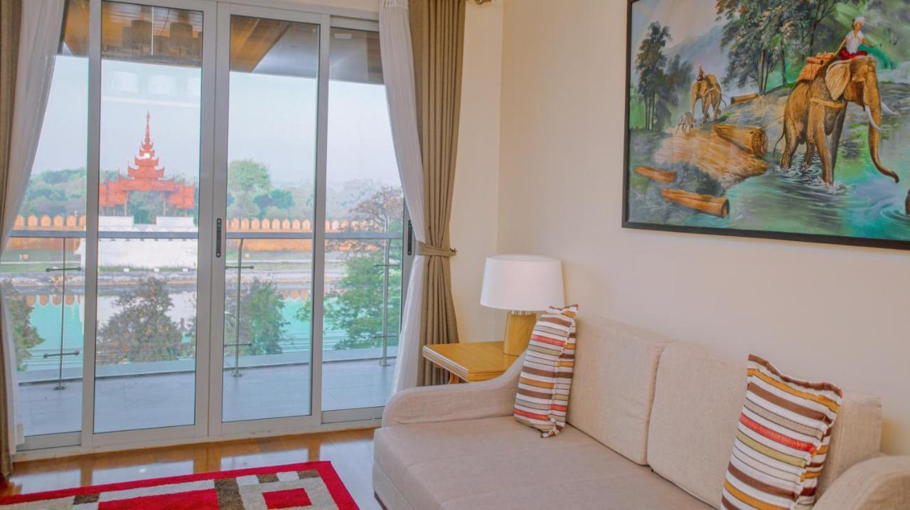 Sunset Palace View Suites Мандалей Екстериор снимка